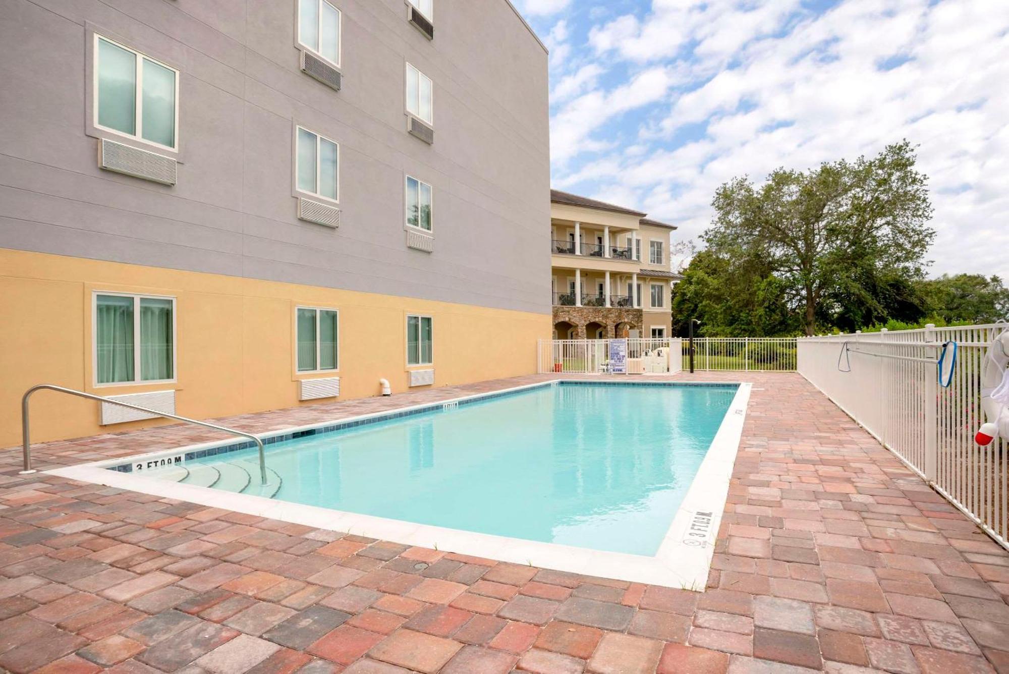 Comfort Inn & Suites Destin Near Henderson Beach Miramar Beach Exteriér fotografie